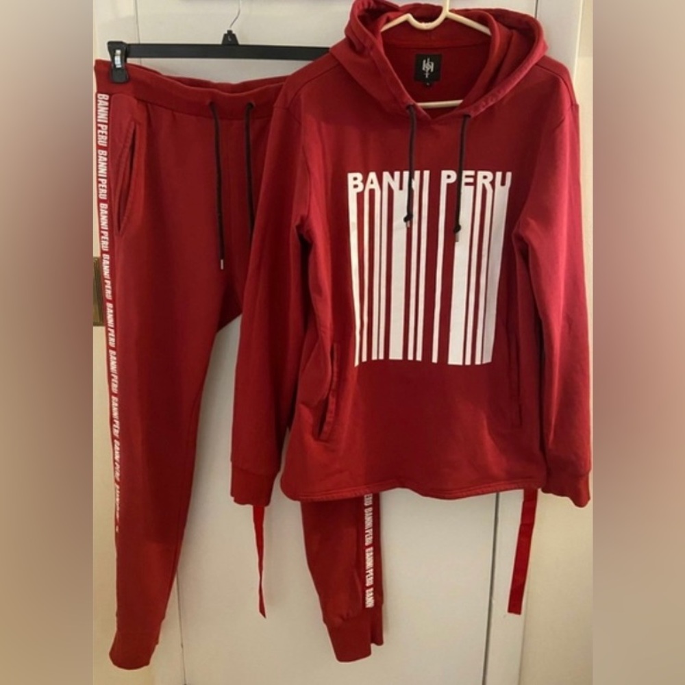BANNI PERU Jogger Set